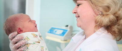 Pupík novorozence – umíte ho správně ošetřit?